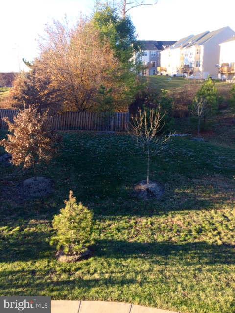 RIVER OAKS - Residential Lease