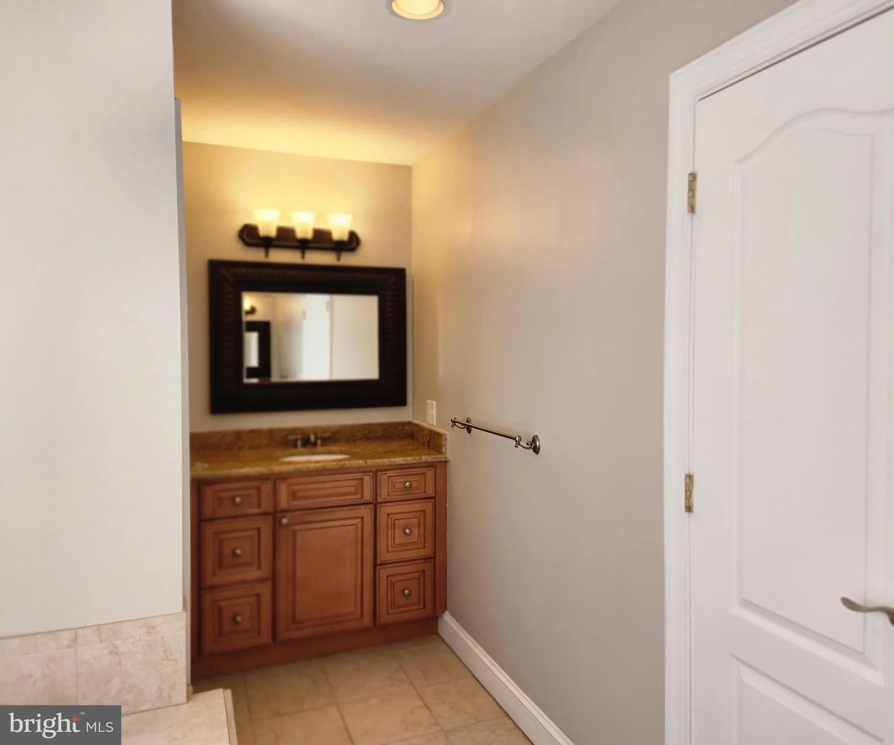 Vienna, Virginia 22180, United States, 6 Bedrooms Bedrooms, ,5 BathroomsBathrooms,Residential,Active,72