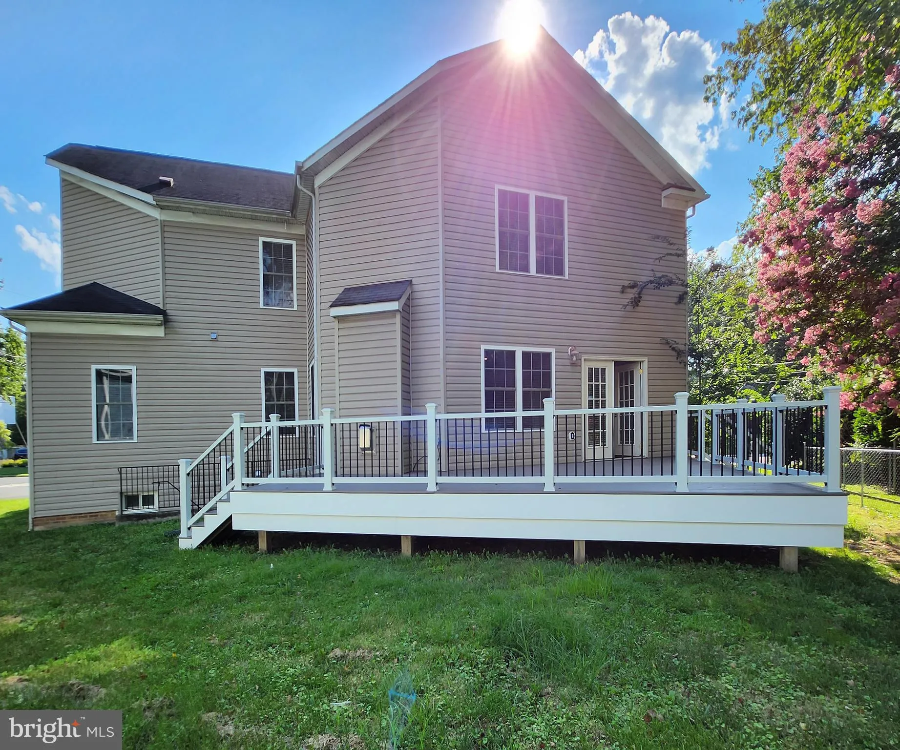 Vienna, Virginia 22180, United States, 6 Bedrooms Bedrooms, ,5 BathroomsBathrooms,Residential,Active,72