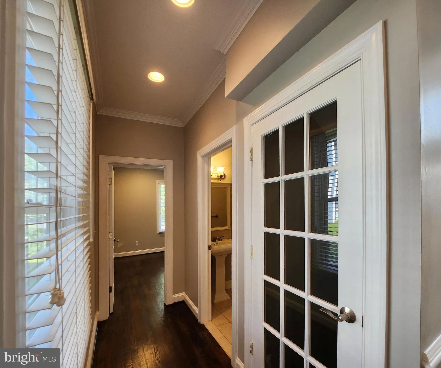 Vienna, Virginia 22180, United States, 6 Bedrooms Bedrooms, ,5 BathroomsBathrooms,Residential,Active,72