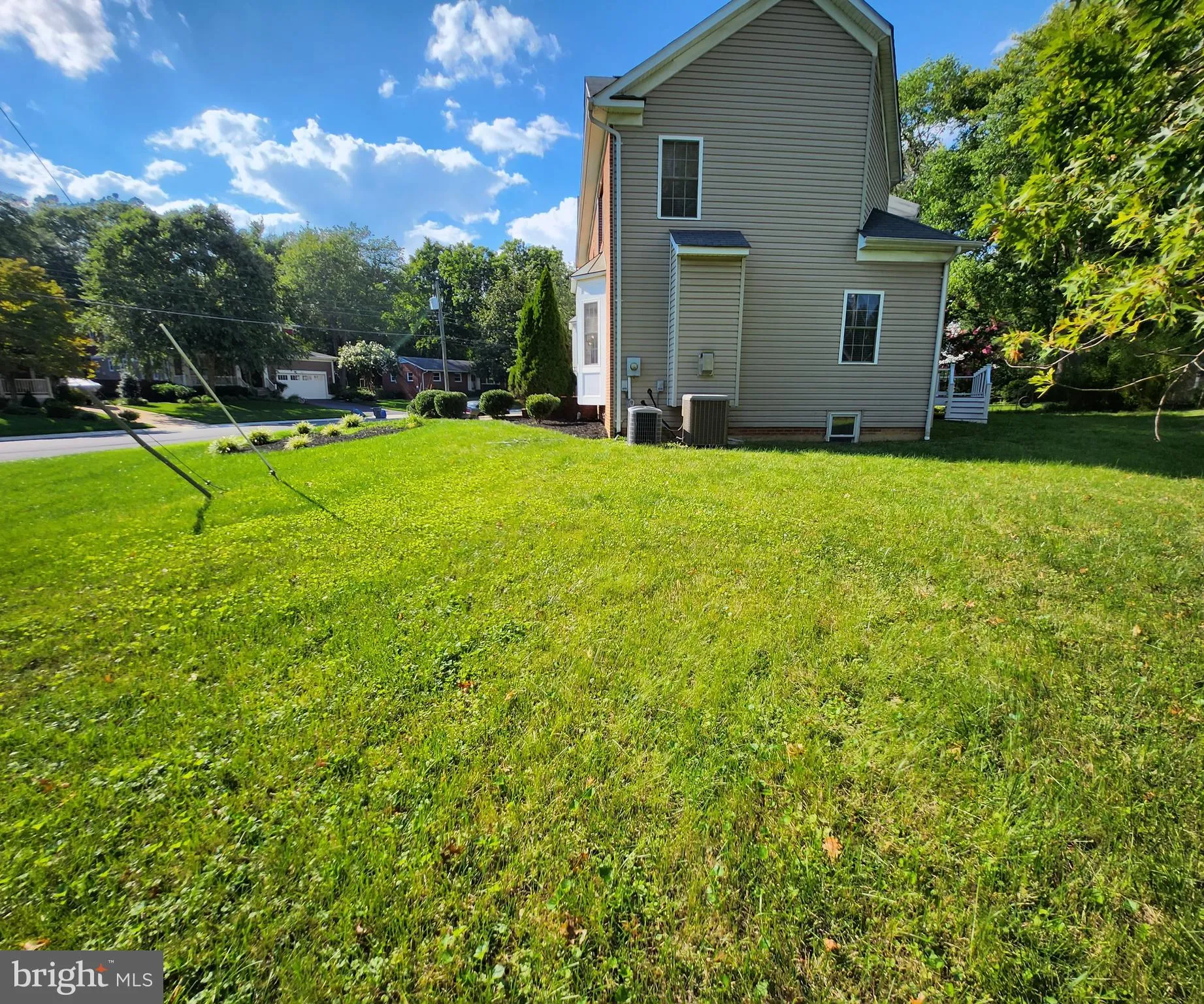 Vienna, Virginia 22180, United States, 6 Bedrooms Bedrooms, ,5 BathroomsBathrooms,Residential,Active,72