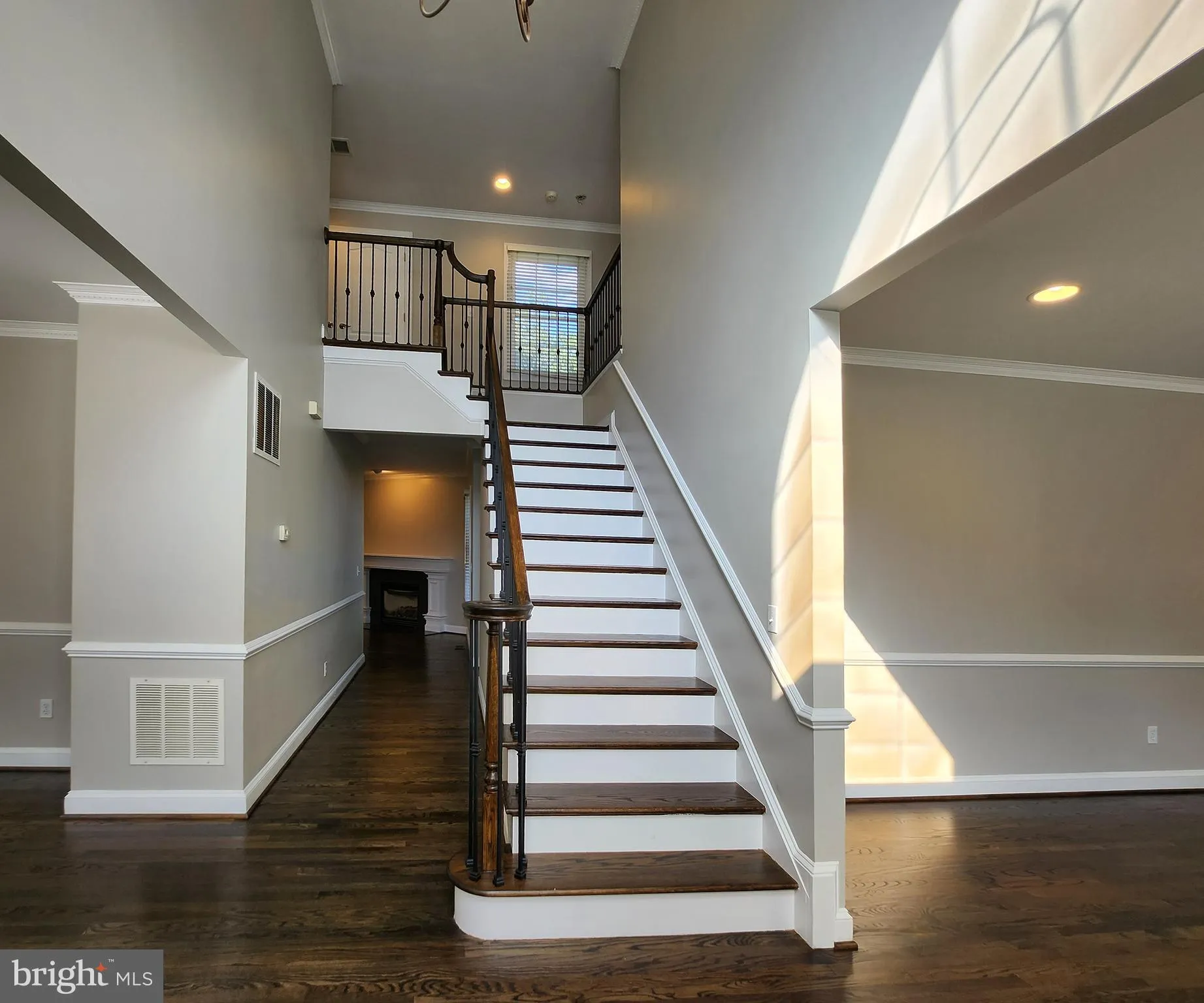 Vienna, Virginia 22180, United States, 6 Bedrooms Bedrooms, ,5 BathroomsBathrooms,Residential,Active,72