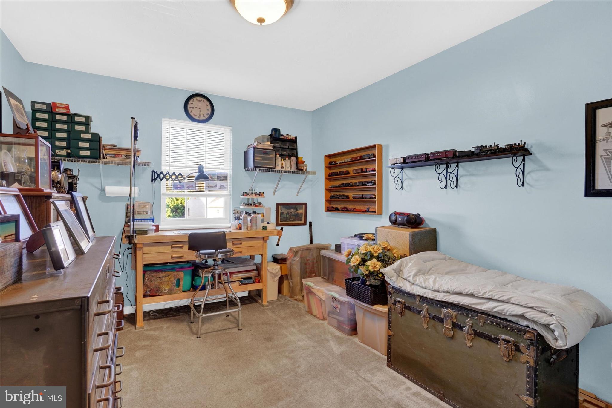 HIGHLAND MANOR - Residential