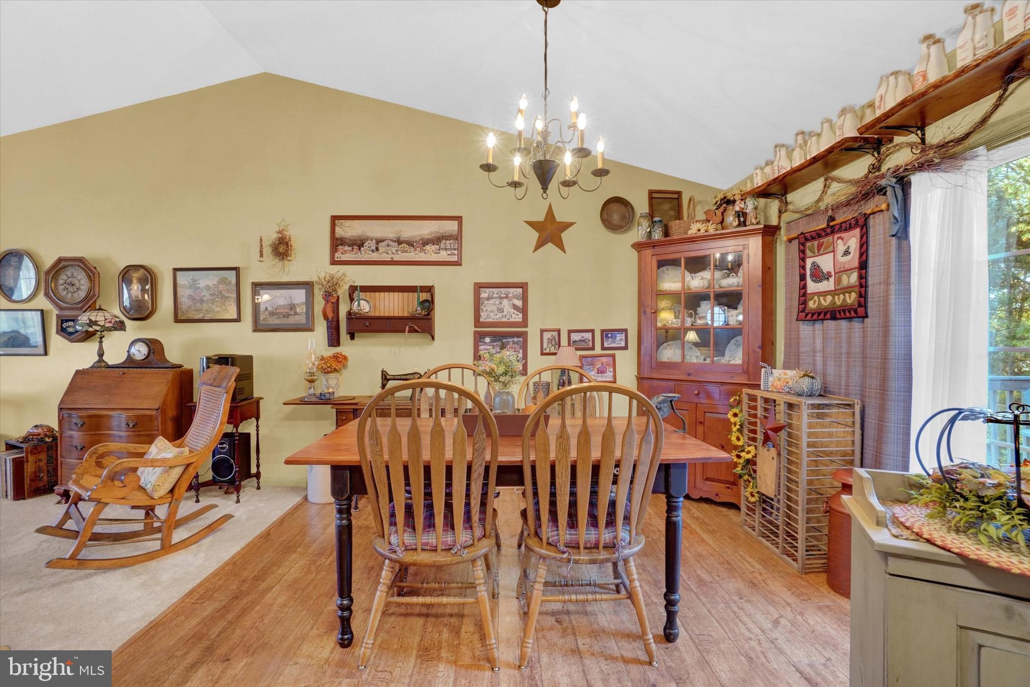 HIGHLAND MANOR - Residential