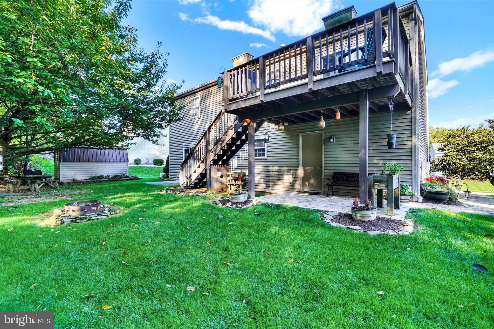 HIGHLAND MANOR - Residential