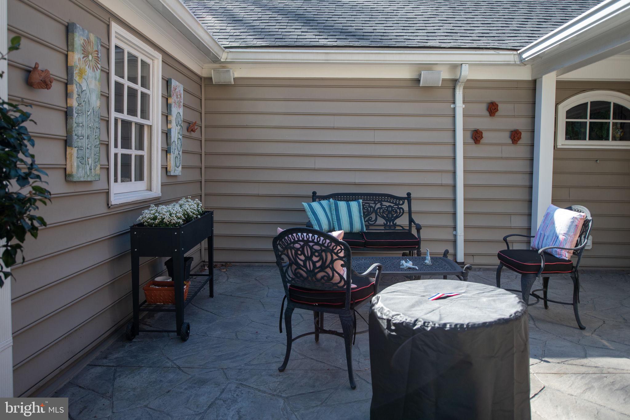 WOODLAWN - Residential