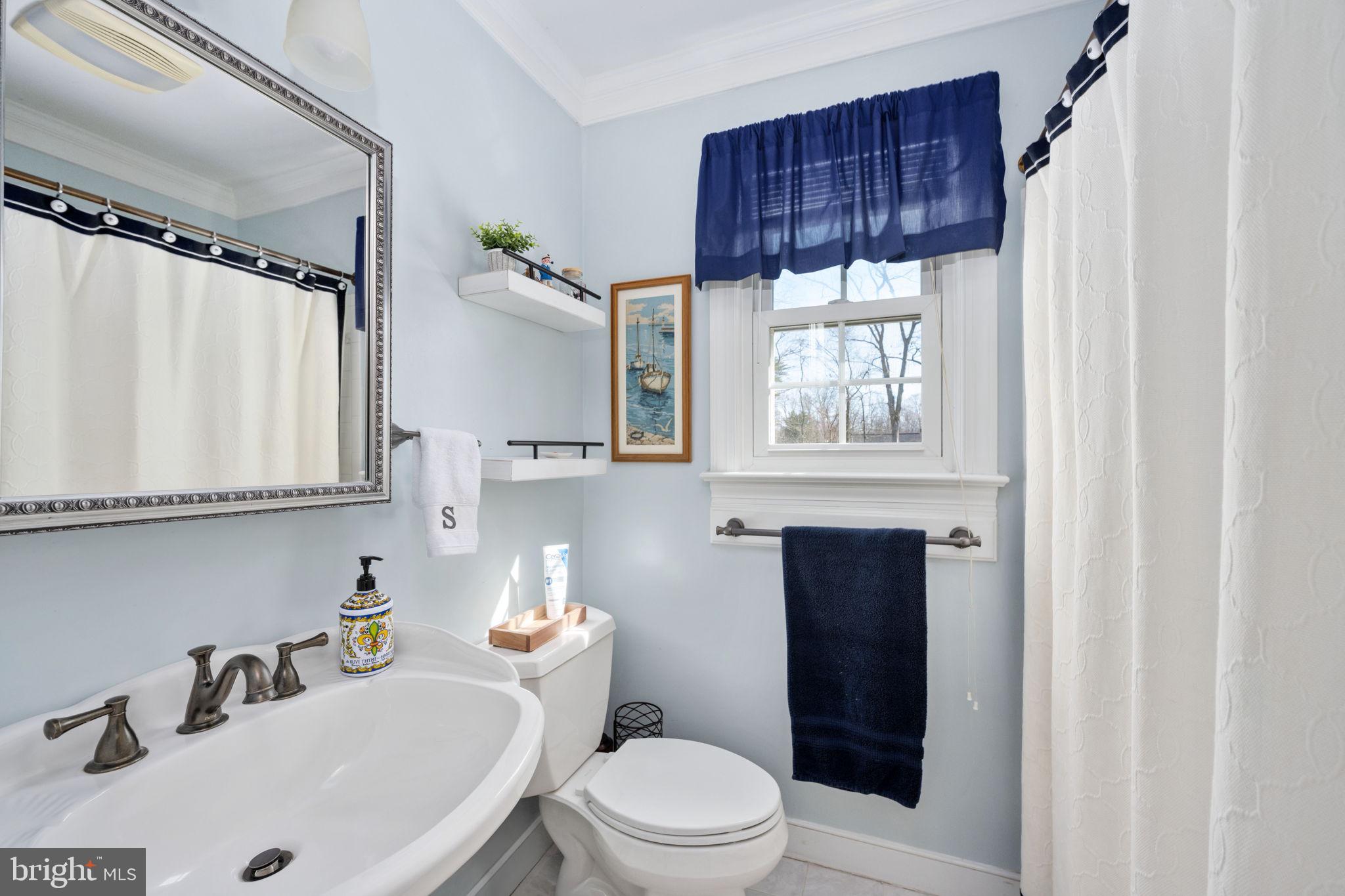 WOODLAWN - Residential