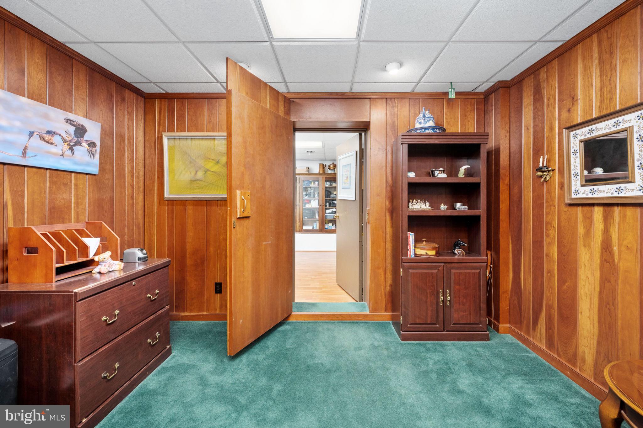 WOODLAWN - Residential