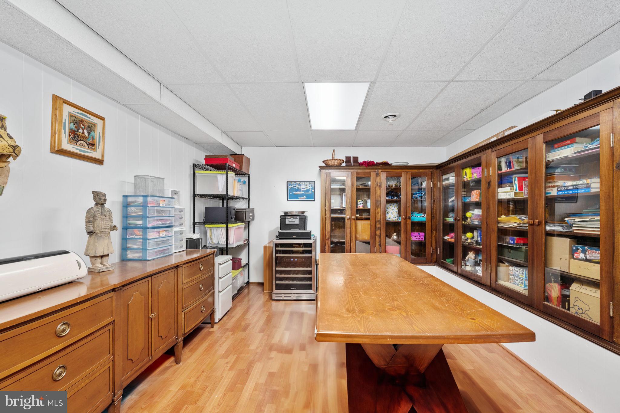 WOODLAWN - Residential