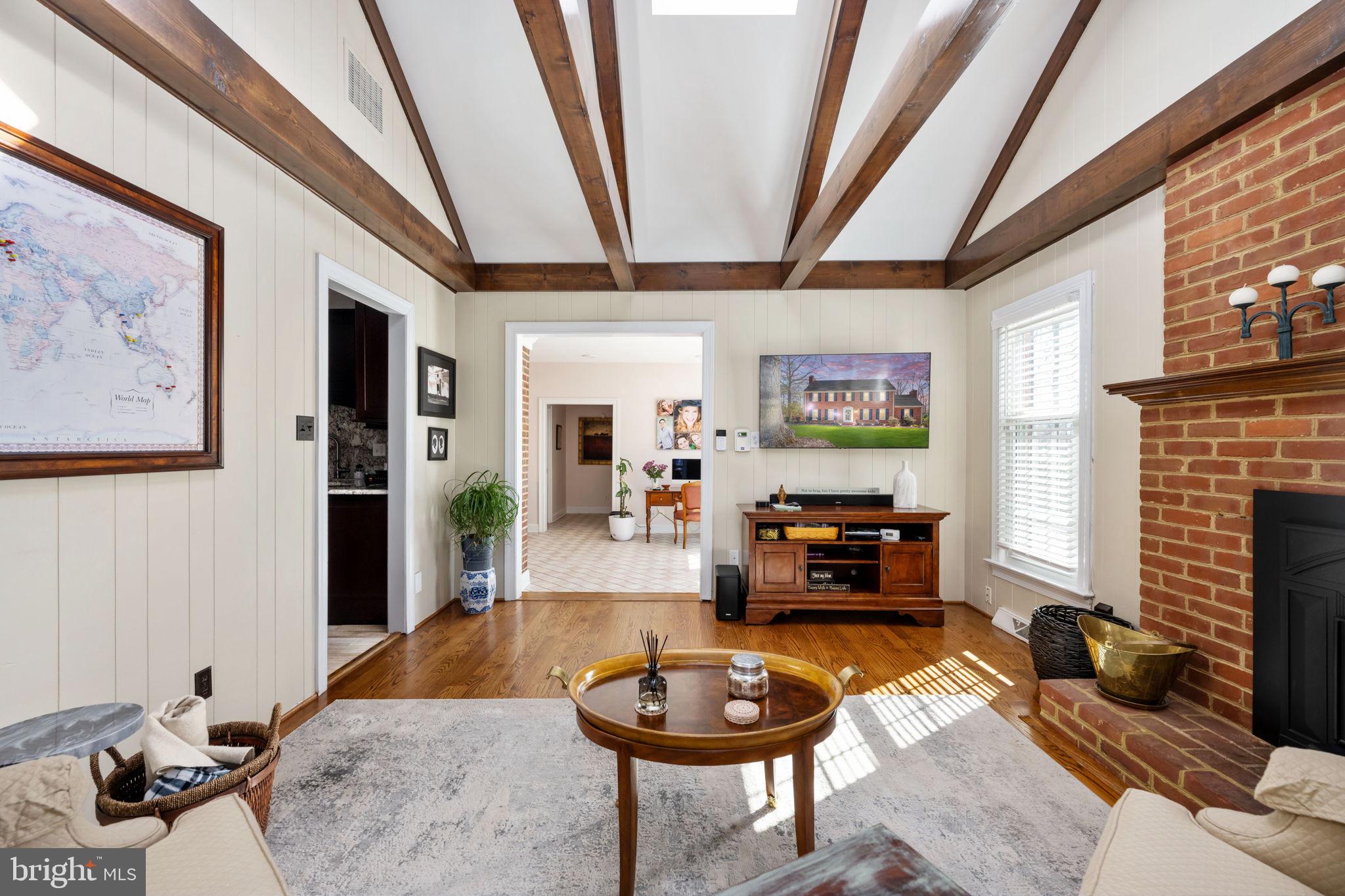 WOODLAWN - Residential