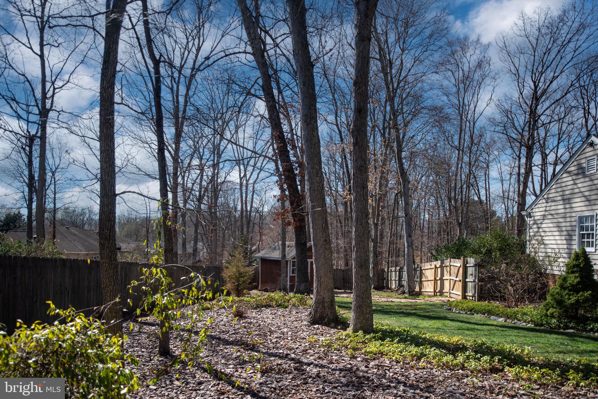 WOODLAWN - Residential