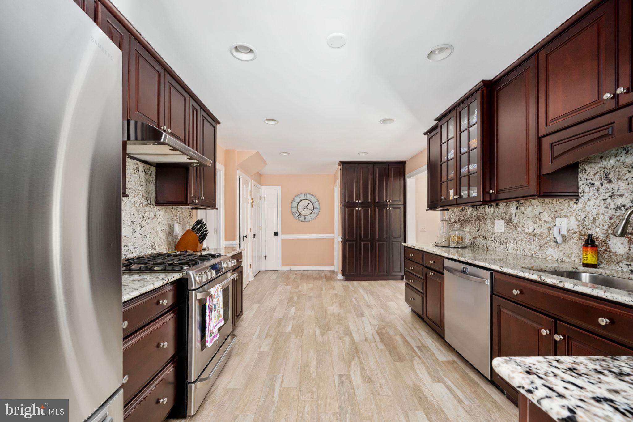 WOODLAWN - Residential