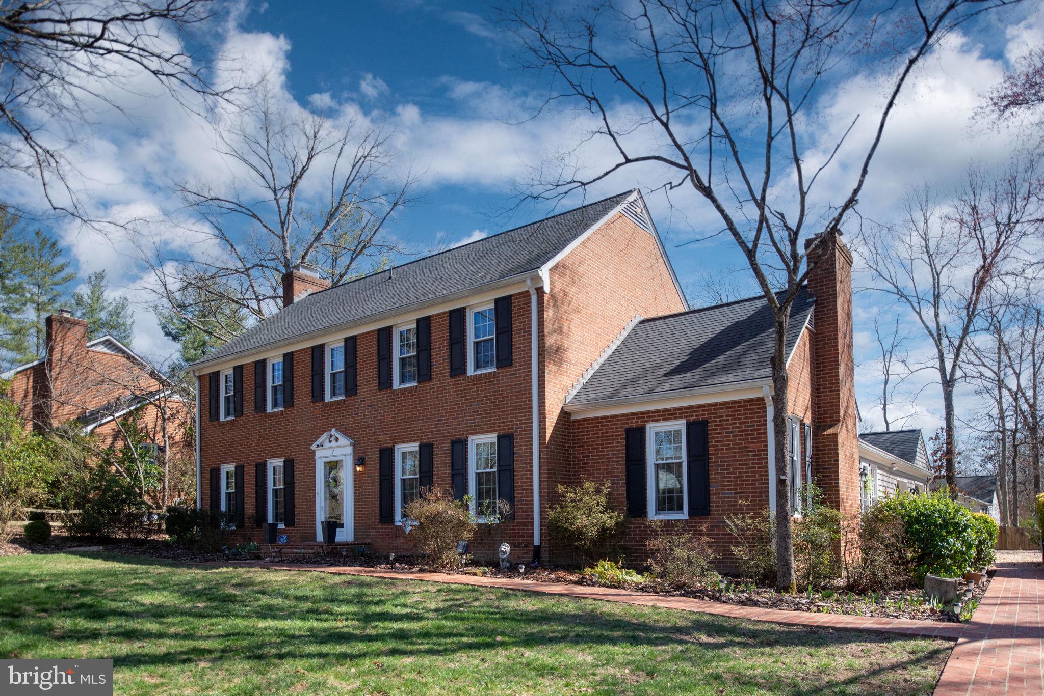 WOODLAWN - Residential