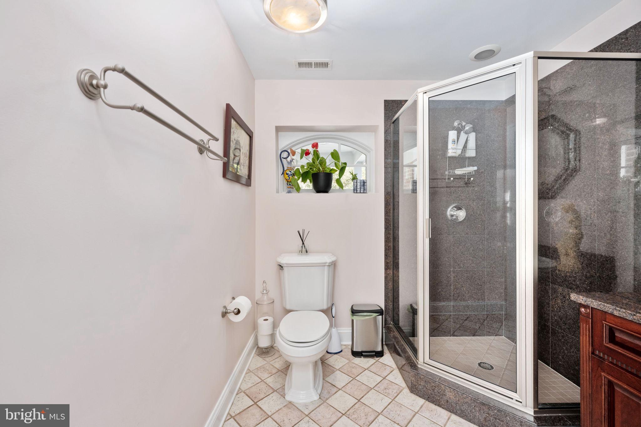 WOODLAWN - Residential