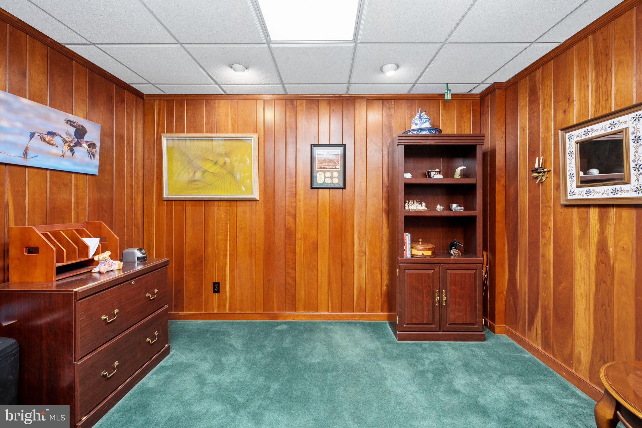 WOODLAWN - Residential