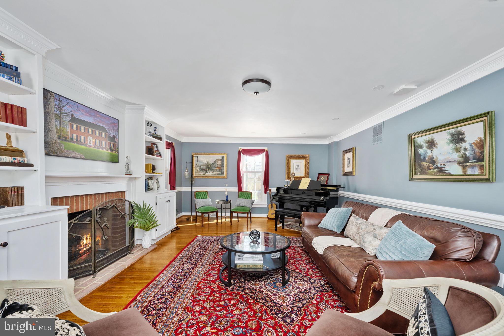 WOODLAWN - Residential