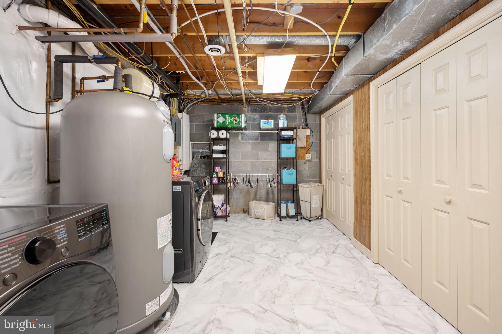 WOODLAWN - Residential