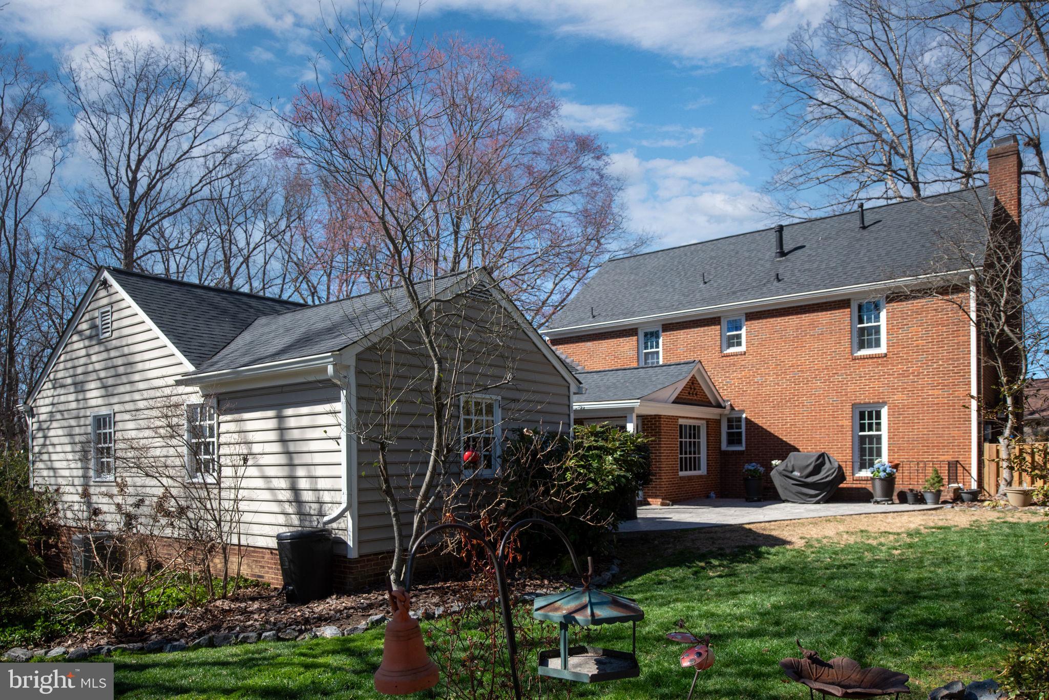 WOODLAWN - Residential