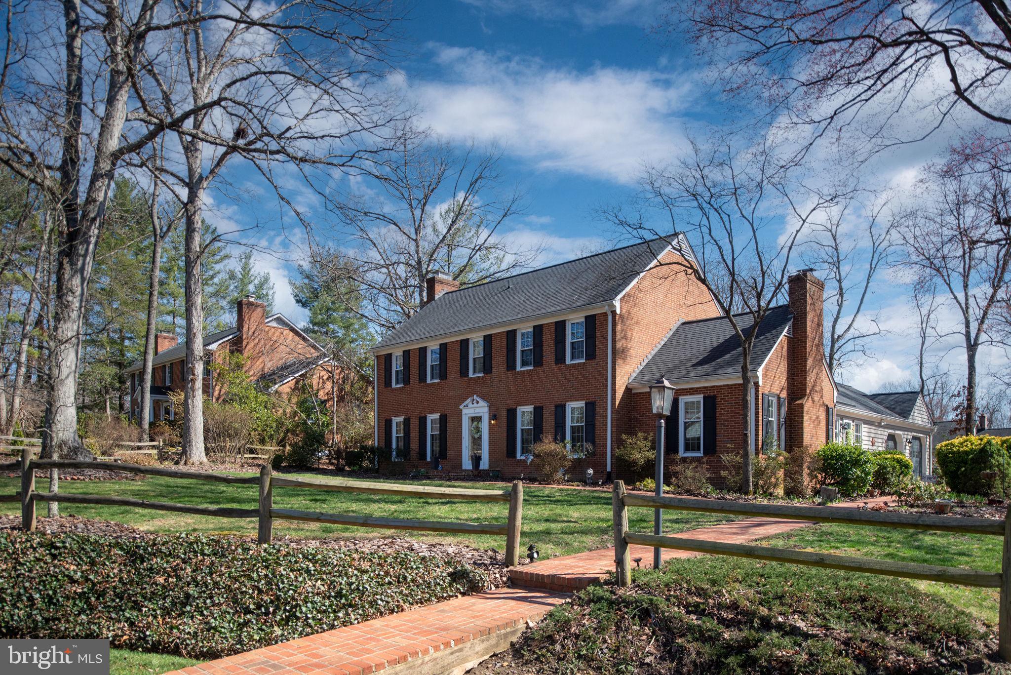 WOODLAWN - Residential