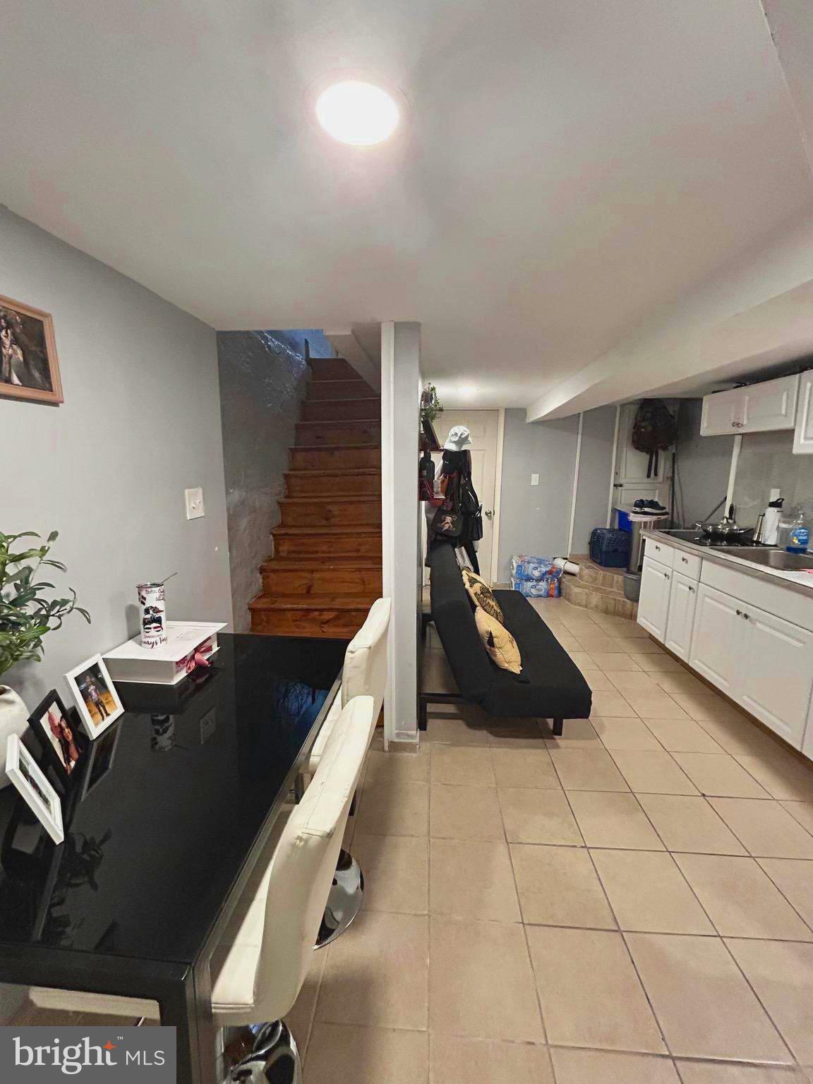 HARROWGATE - Residential