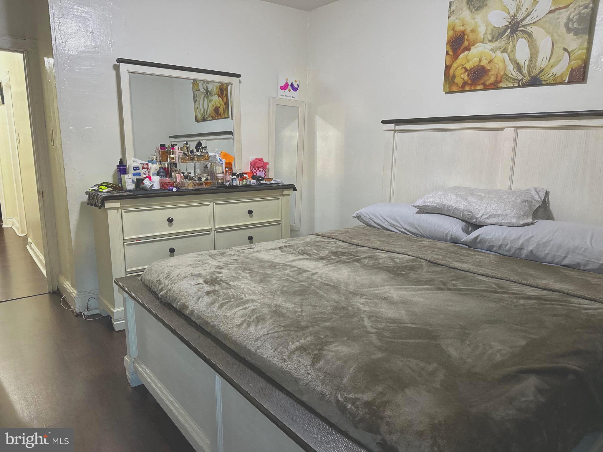 HARROWGATE - Residential