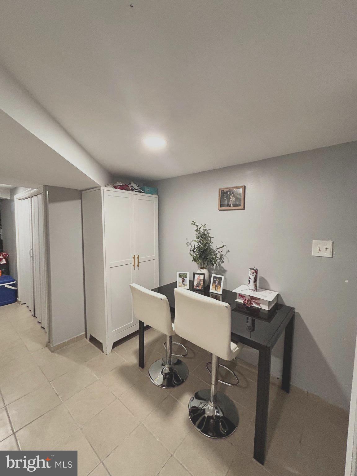 HARROWGATE - Residential