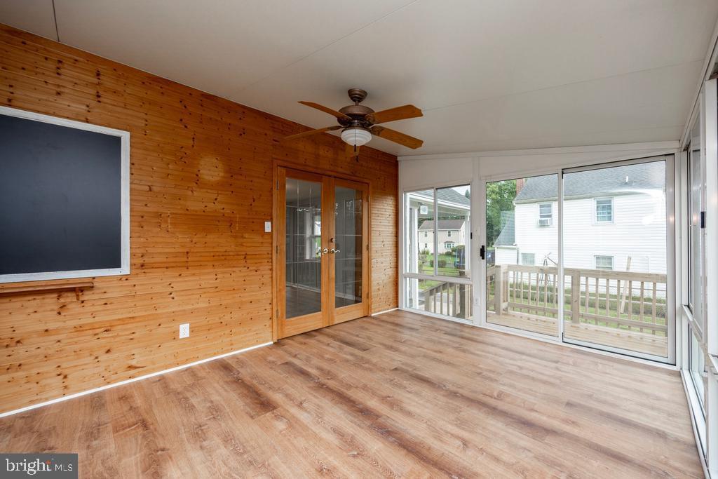 FRAZER VIEW - Residential Lease