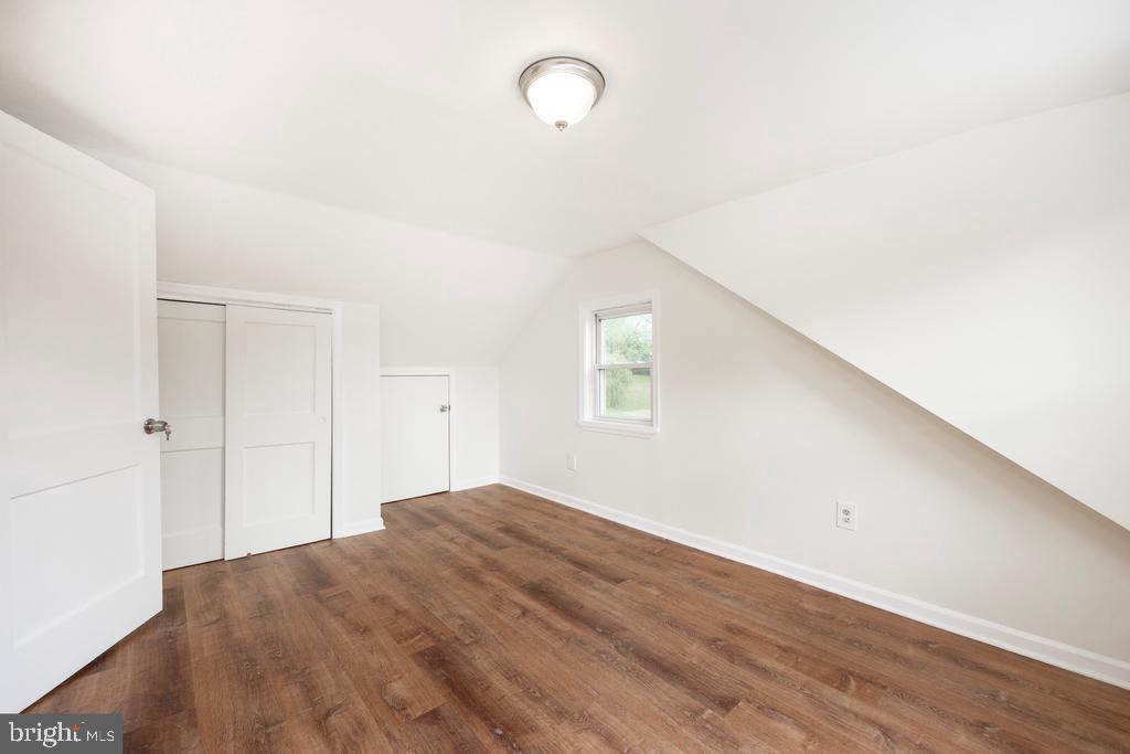 FRAZER VIEW - Residential Lease