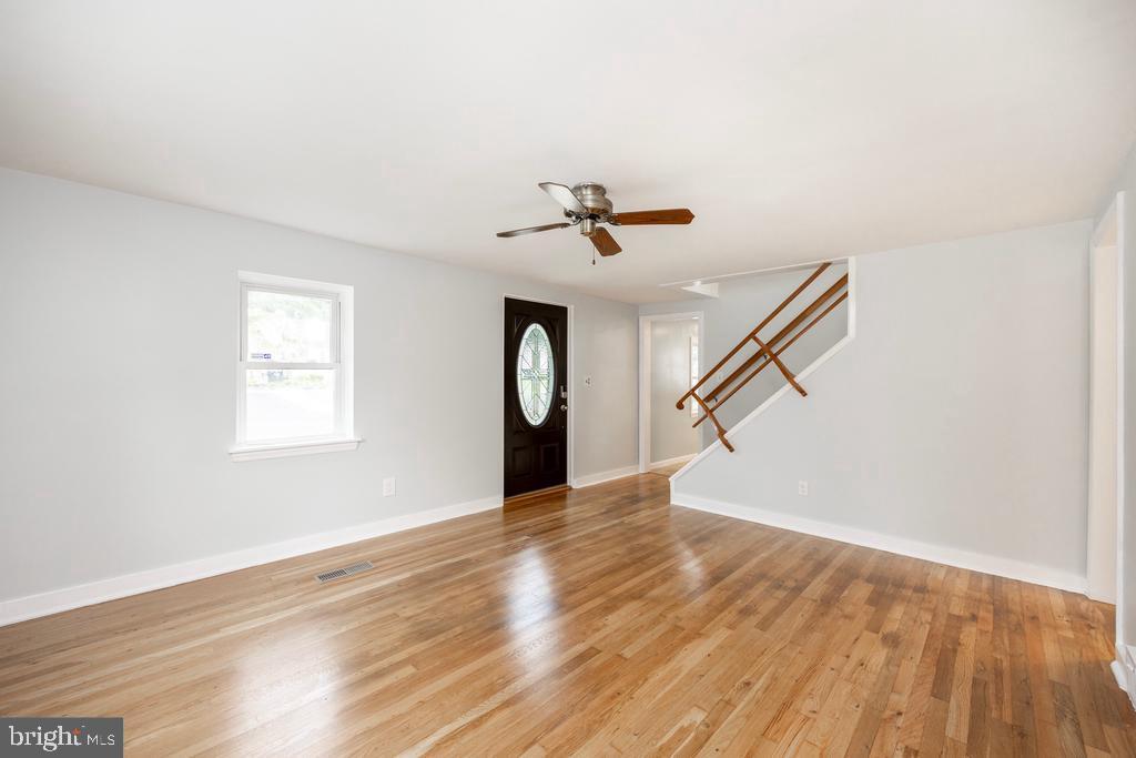 FRAZER VIEW - Residential Lease