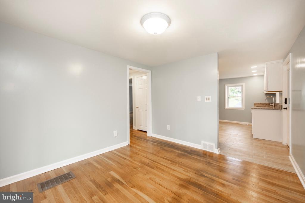 FRAZER VIEW - Residential Lease