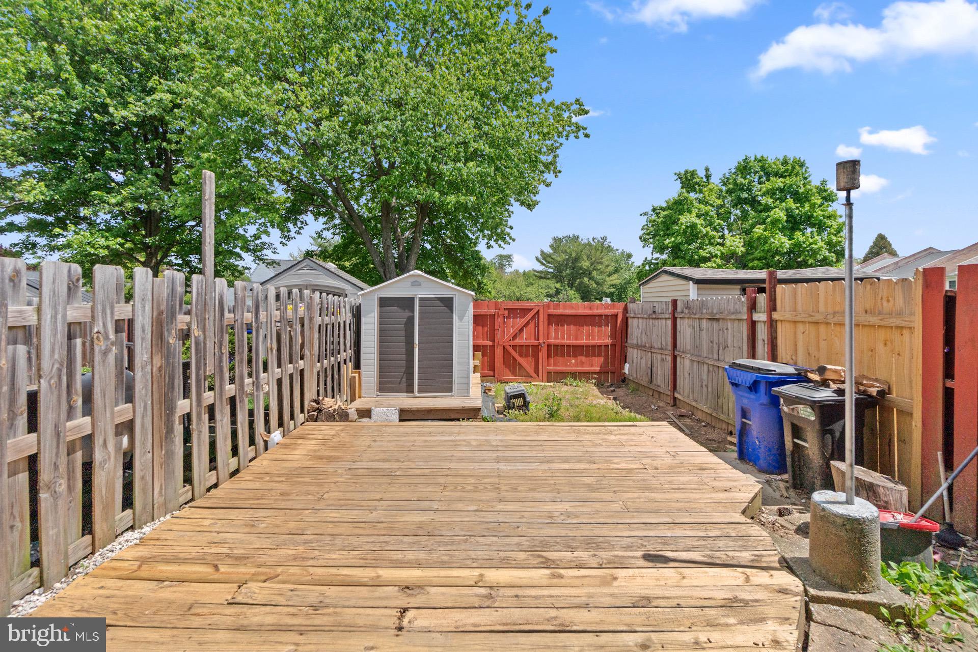 WILLOWCREST - Residential