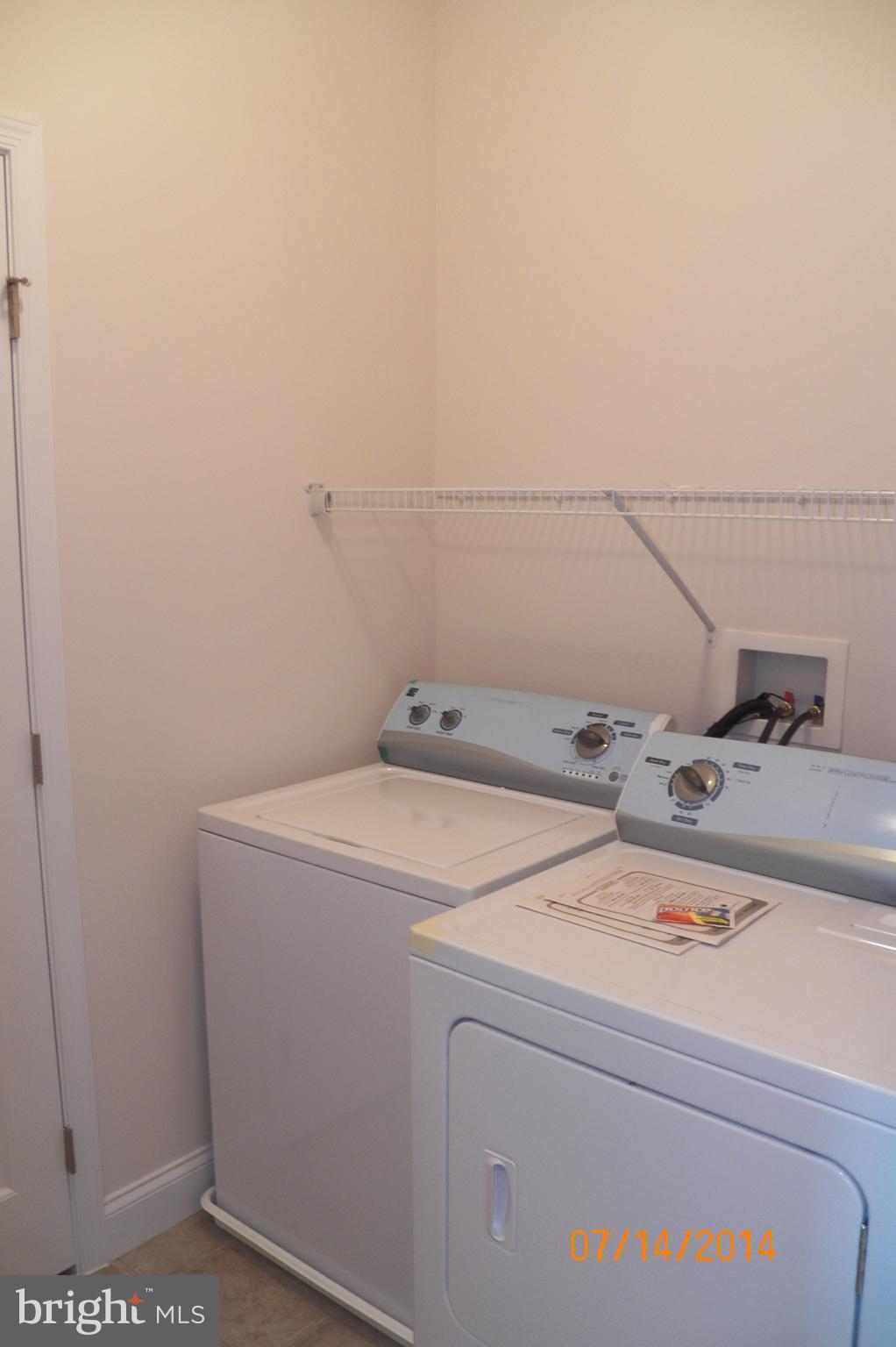 DEER RUN COMMONS - Residential Lease