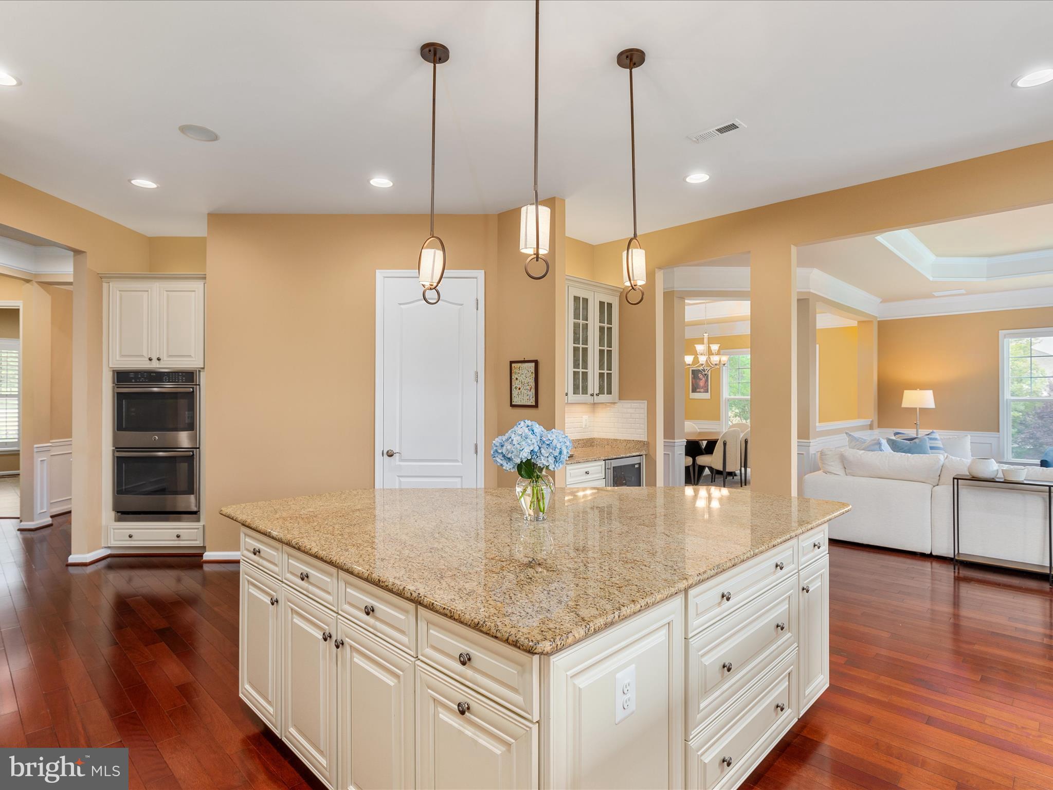 BULL RUN COUNTRY CLUB ES - Residential