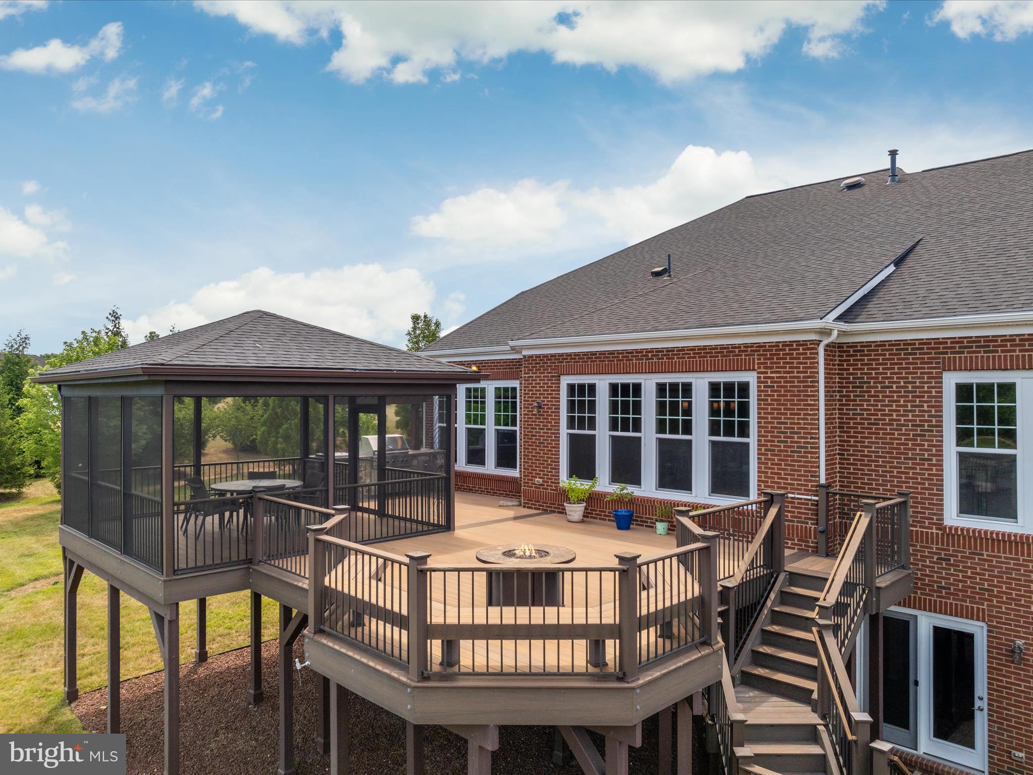 BULL RUN COUNTRY CLUB ES - Residential