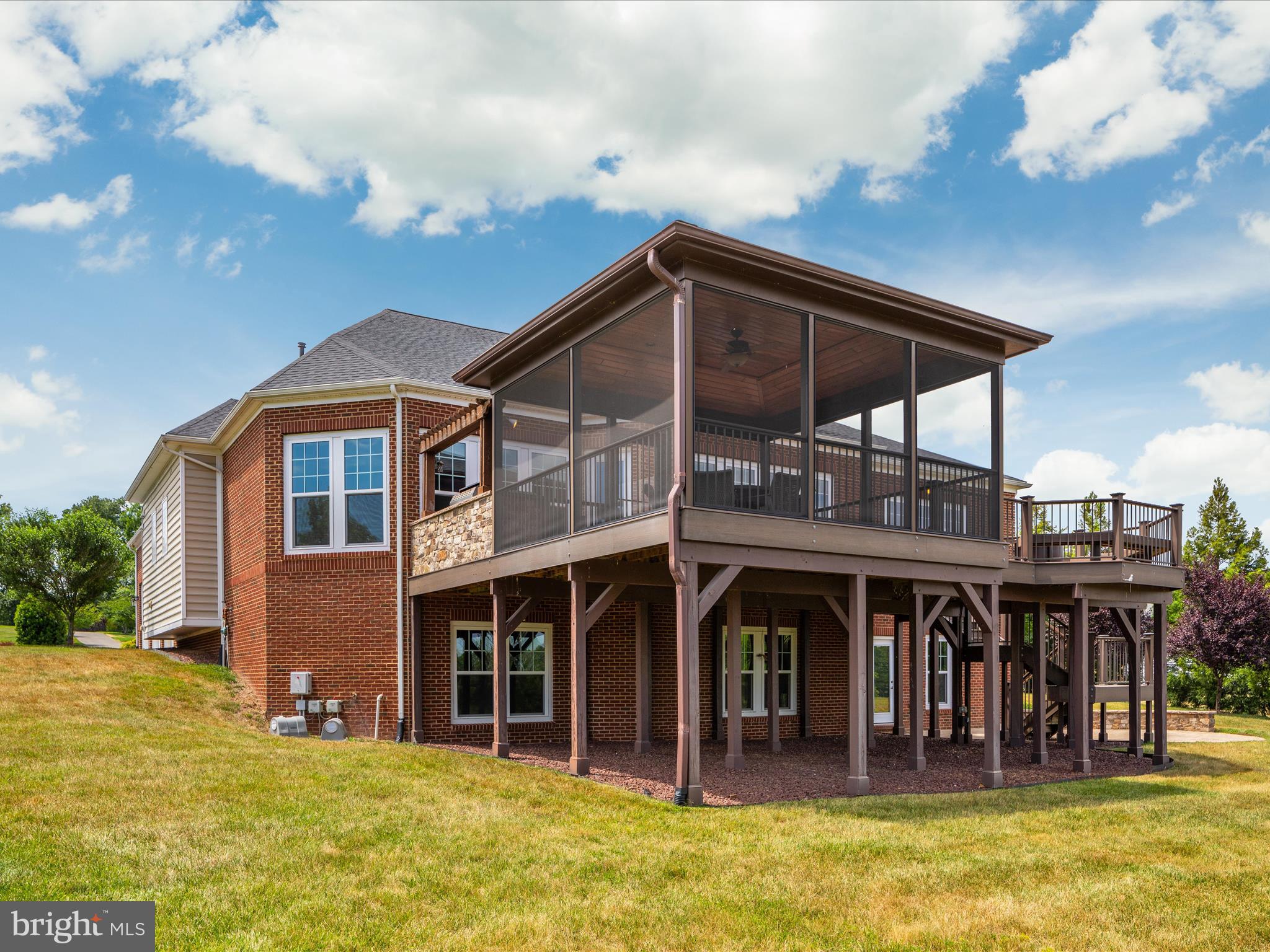 BULL RUN COUNTRY CLUB ES - Residential