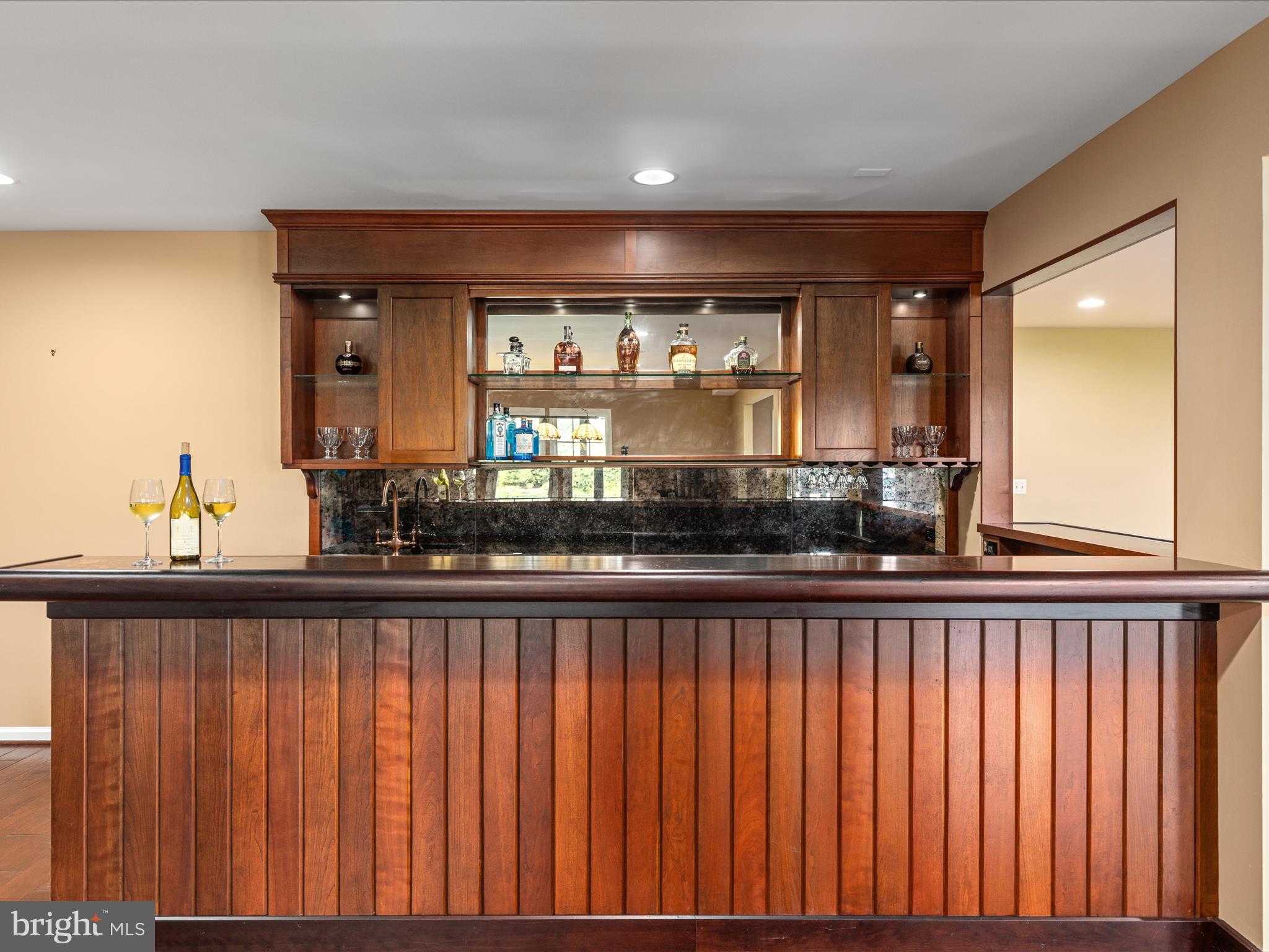 BULL RUN COUNTRY CLUB ES - Residential