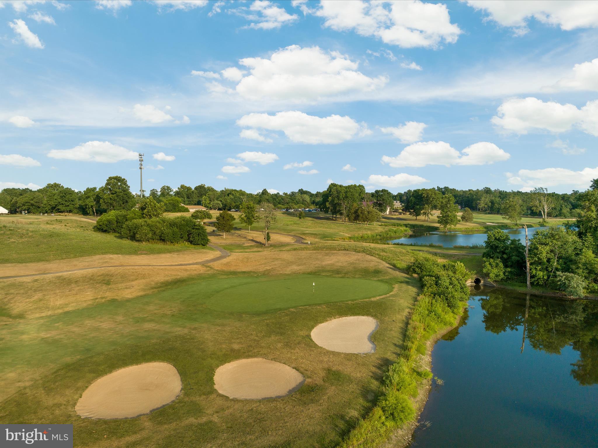 BULL RUN COUNTRY CLUB ES - Residential