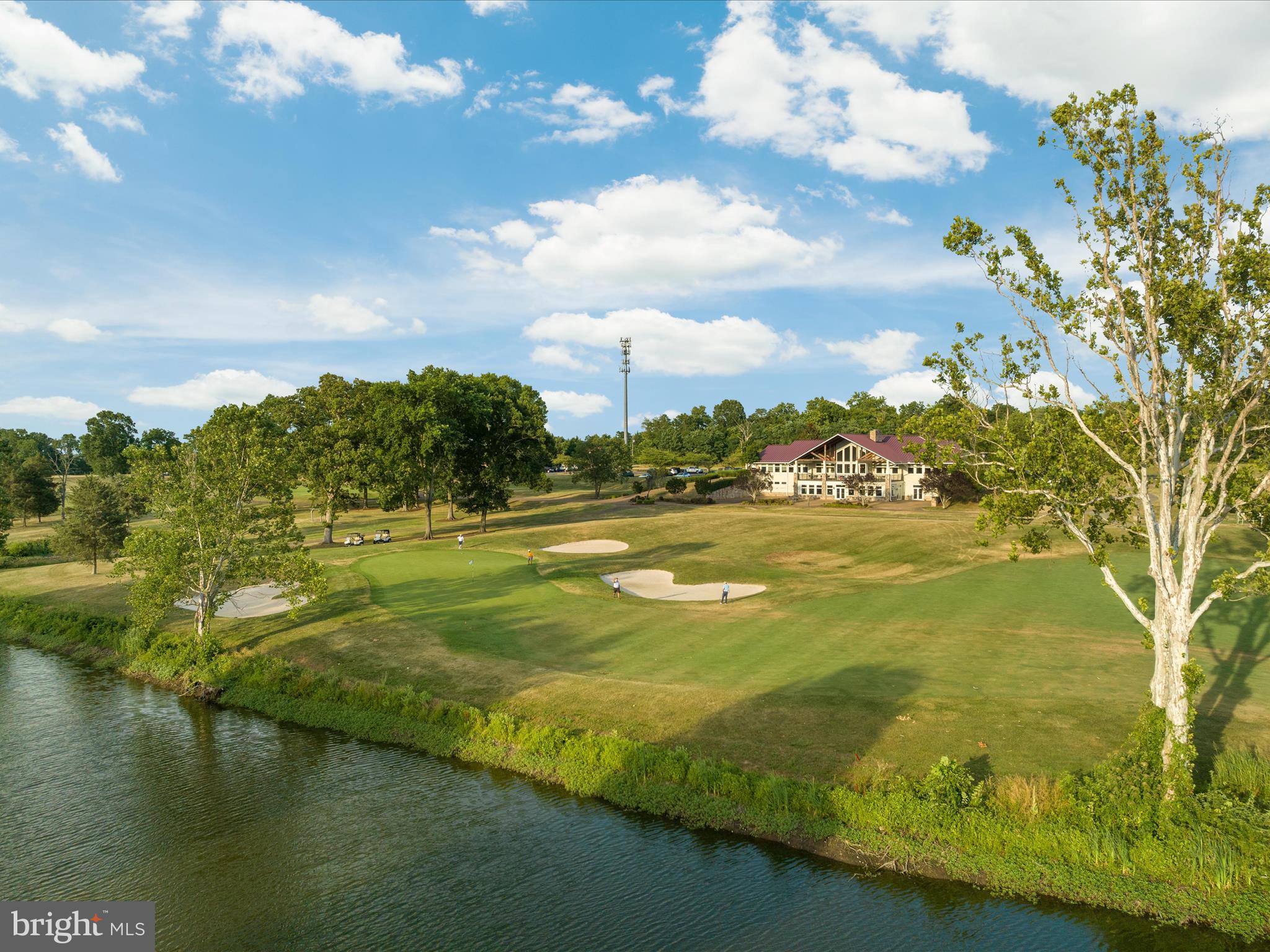 BULL RUN COUNTRY CLUB ES - Residential