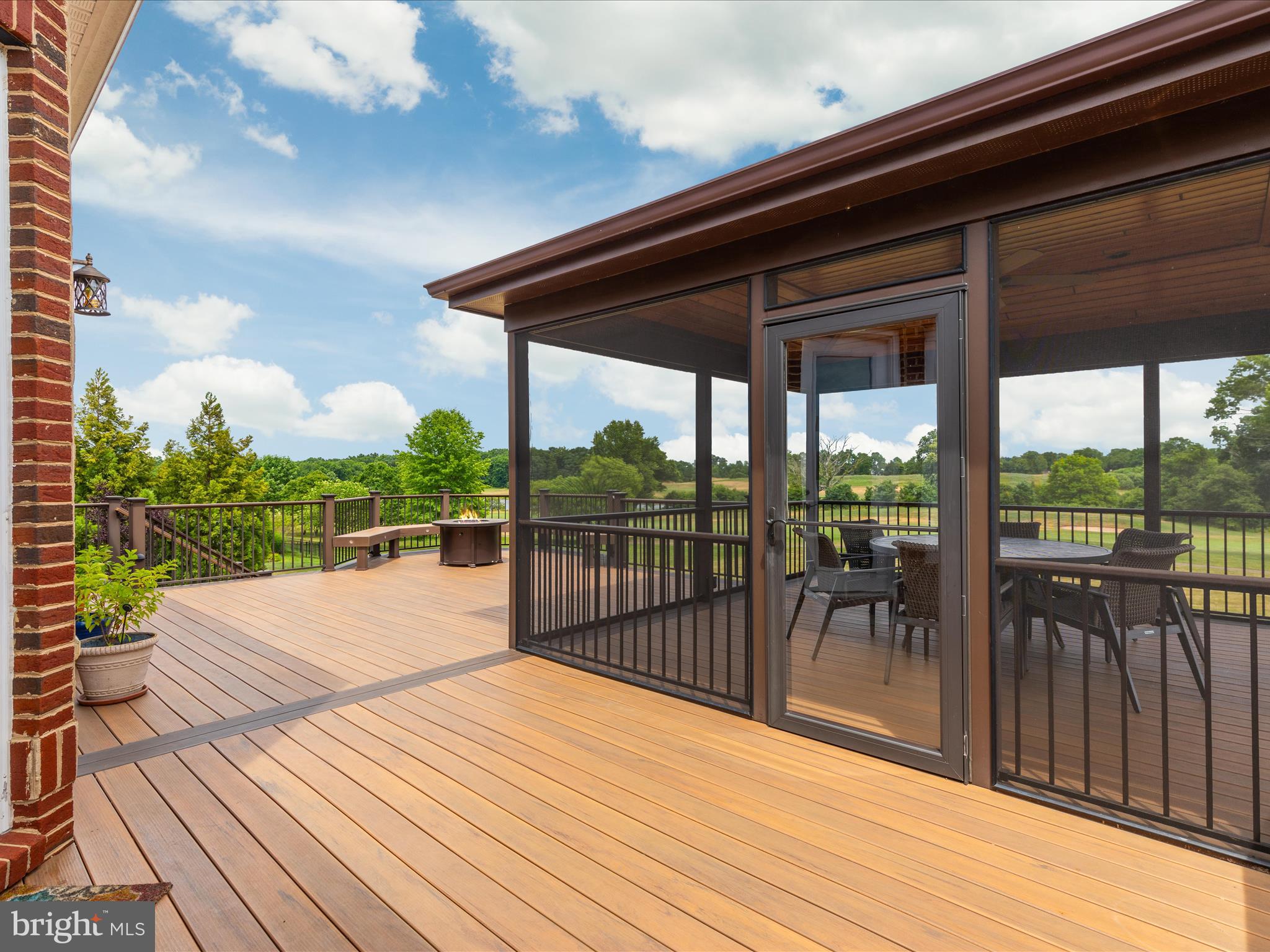 BULL RUN COUNTRY CLUB ES - Residential