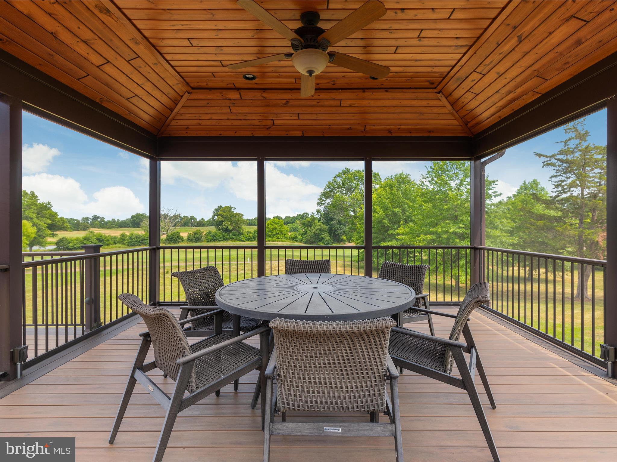 BULL RUN COUNTRY CLUB ES - Residential