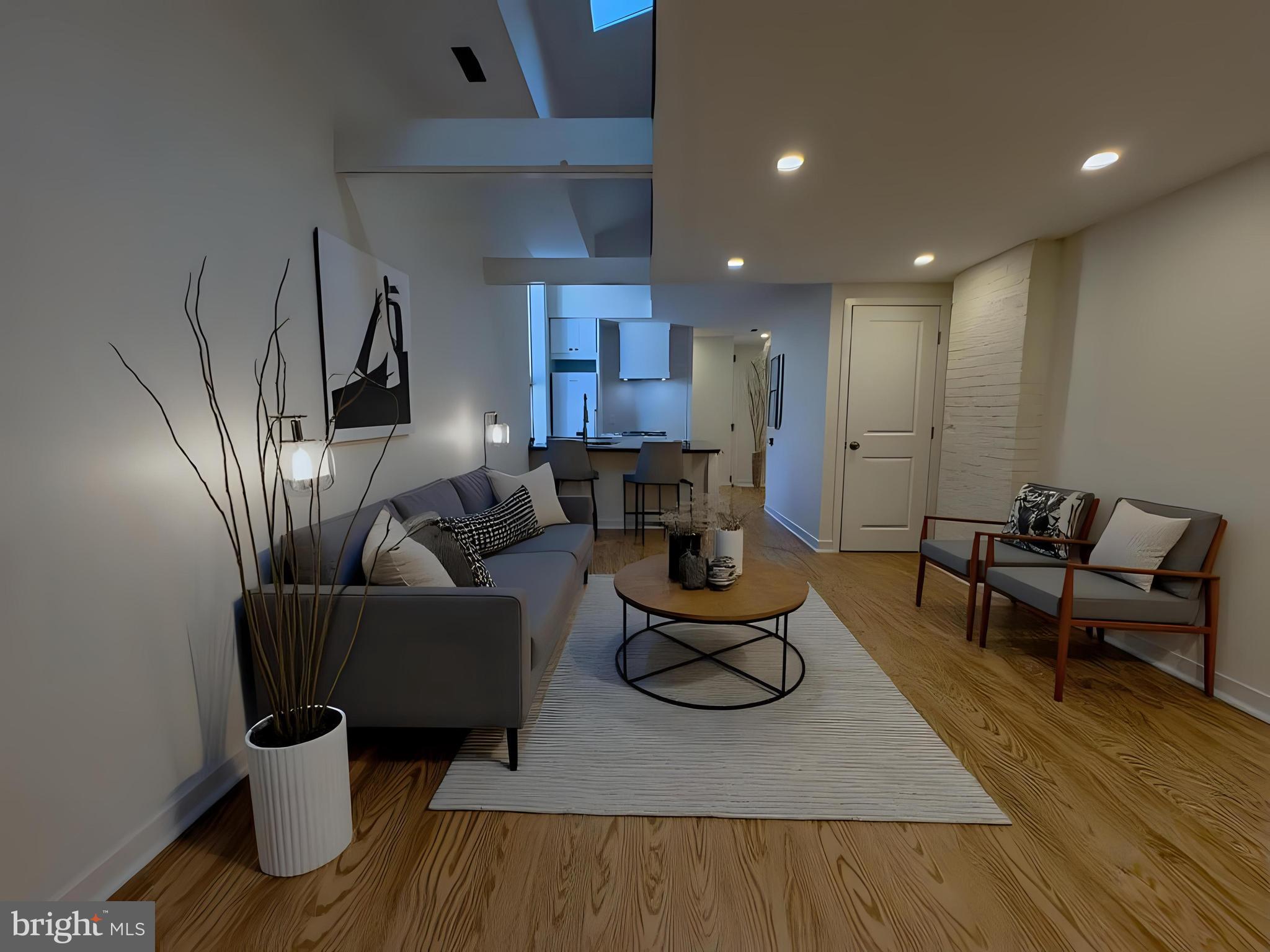 FAIRMOUNT - Residential Lease