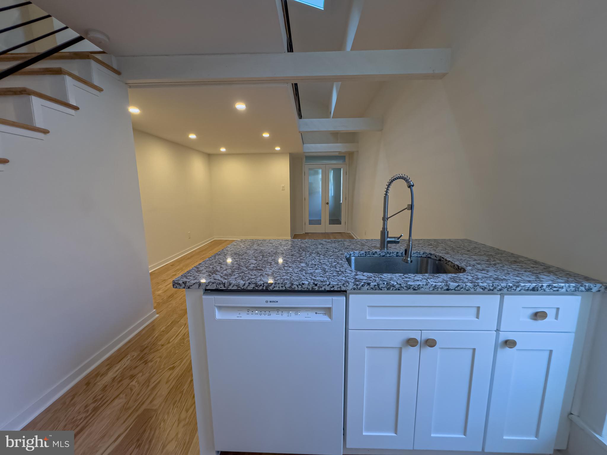 FAIRMOUNT - Residential Lease