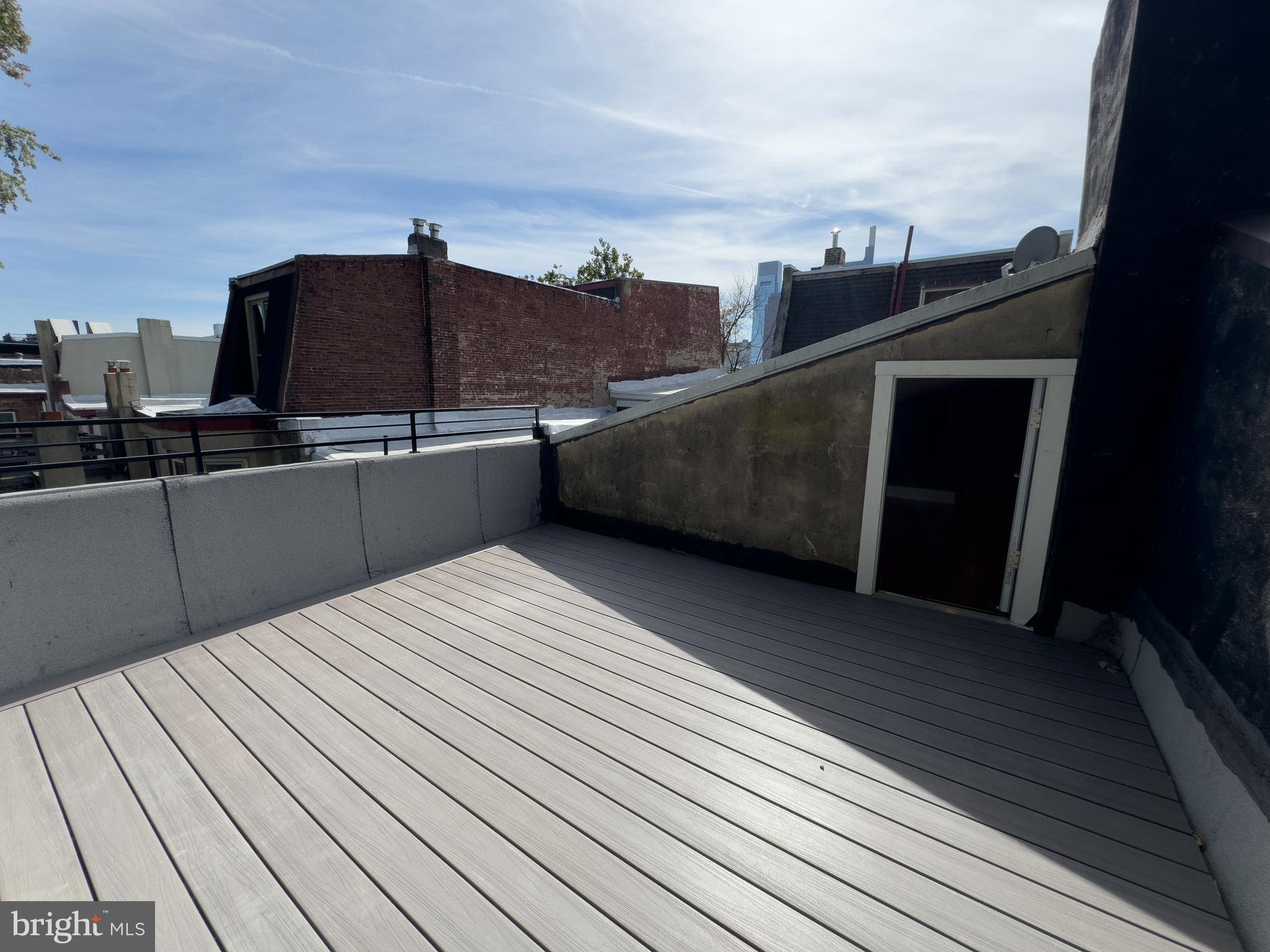 FAIRMOUNT - Residential Lease