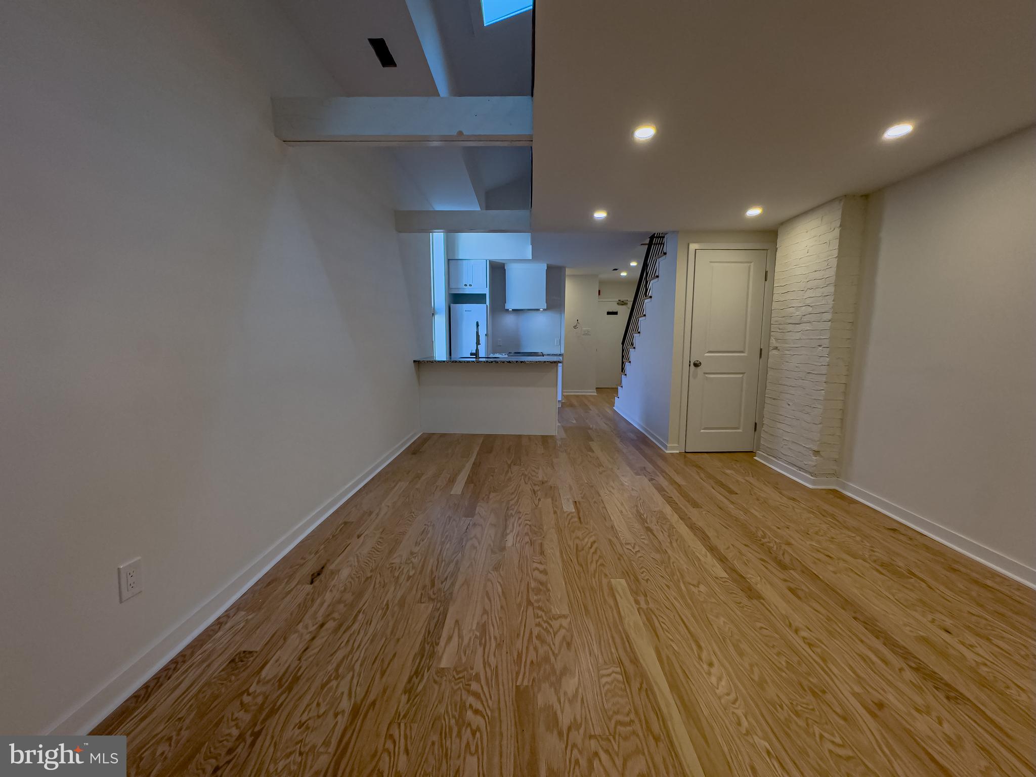 FAIRMOUNT - Residential Lease