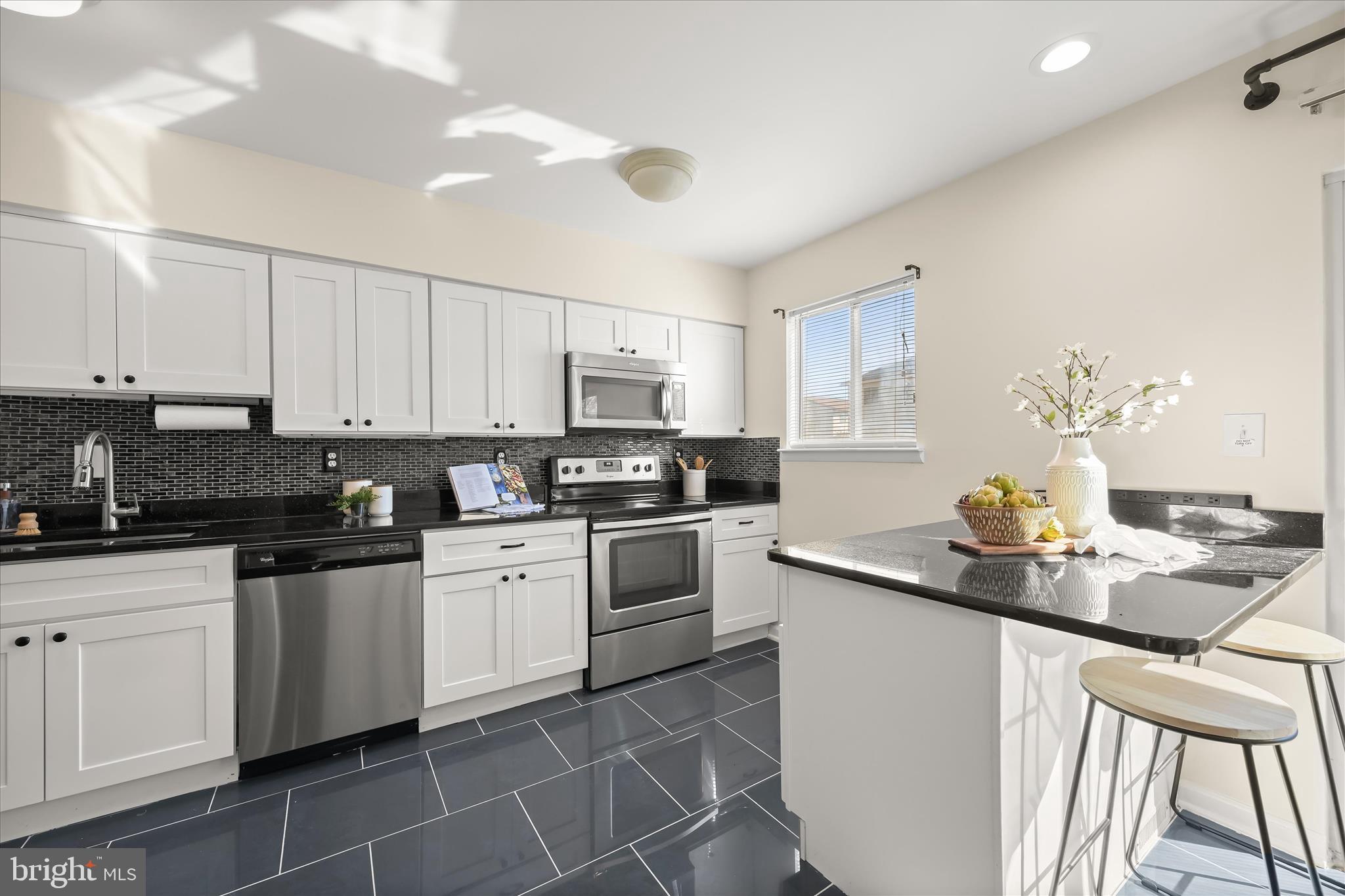 DEERFIELD - Residential