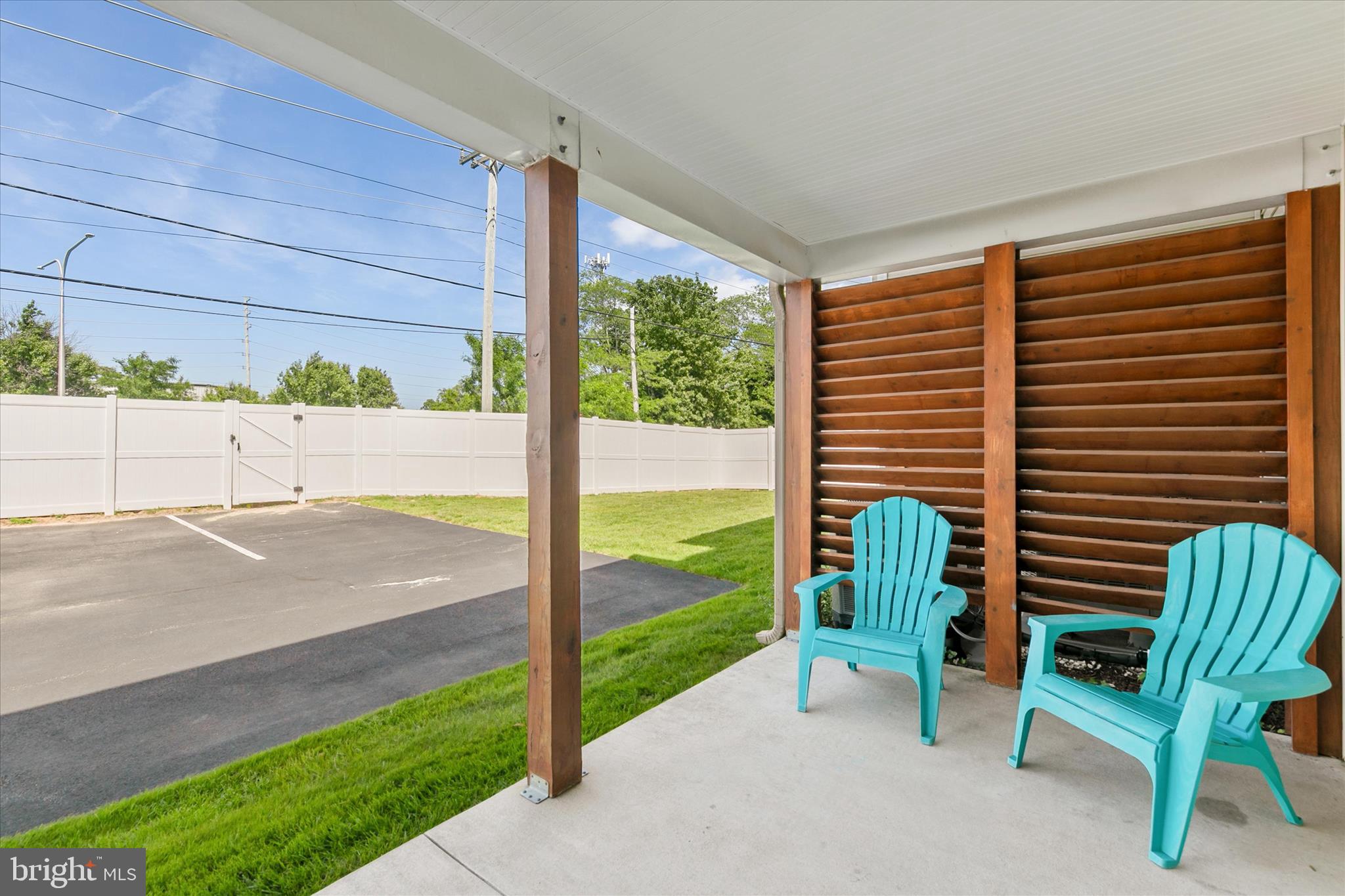 BELLA VISTA TOWNHOMES - Residential