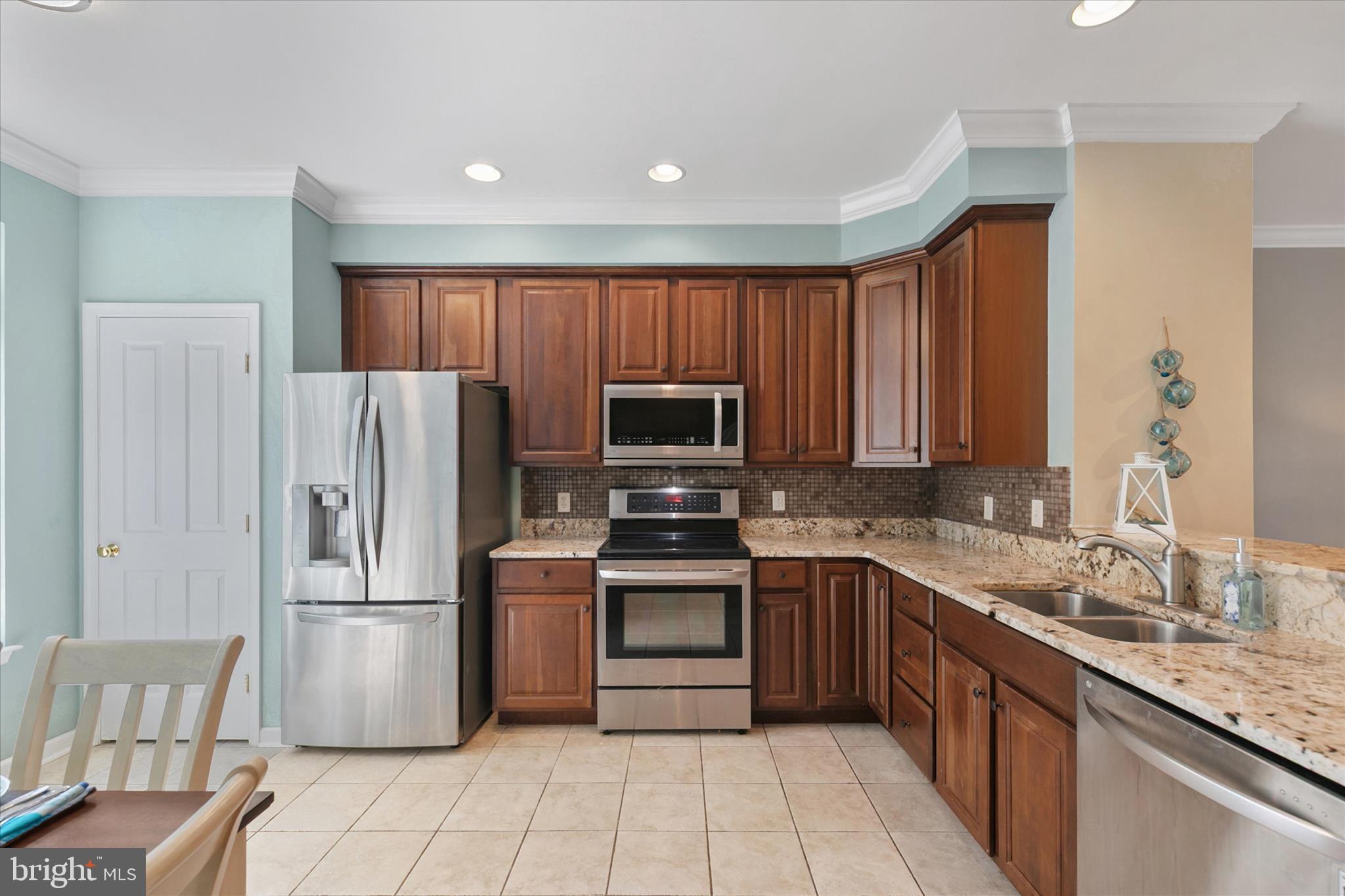 BELLA VISTA TOWNHOMES - Residential