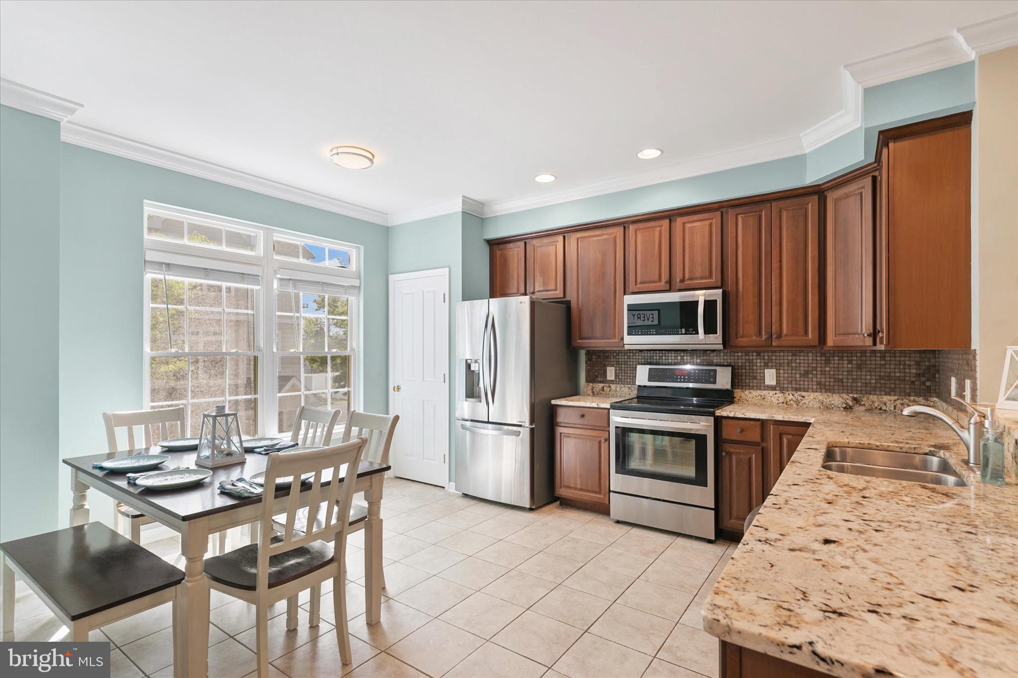 BELLA VISTA TOWNHOMES - Residential