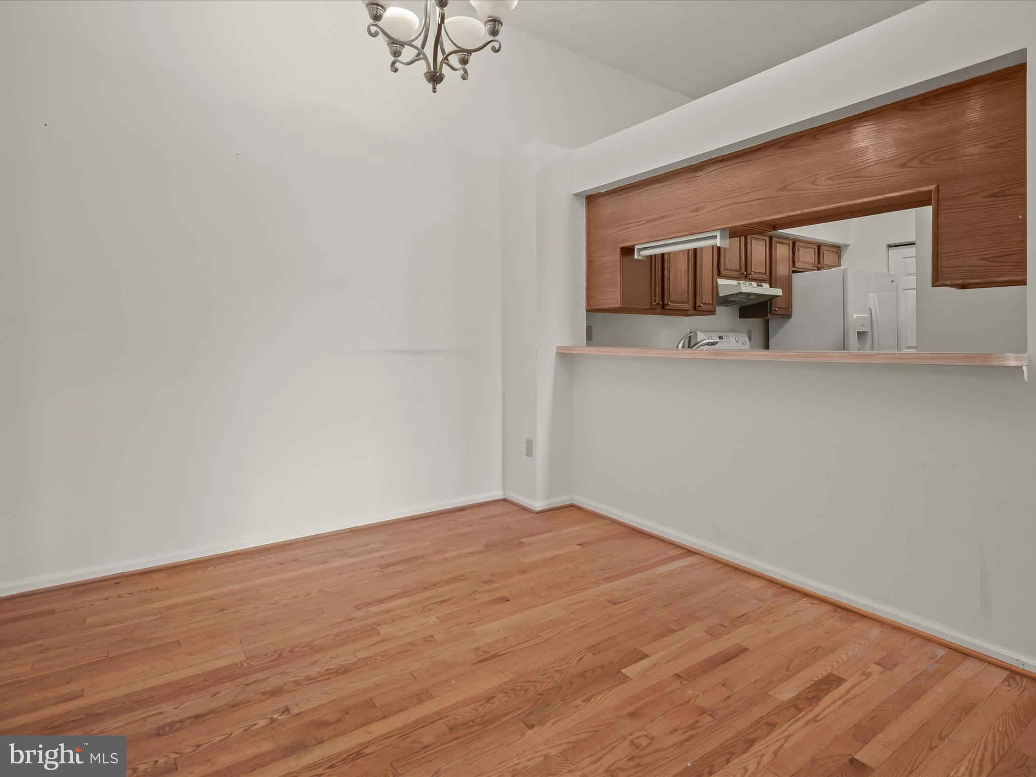 WATERS EDGE AT NORTH LAKE - Residential