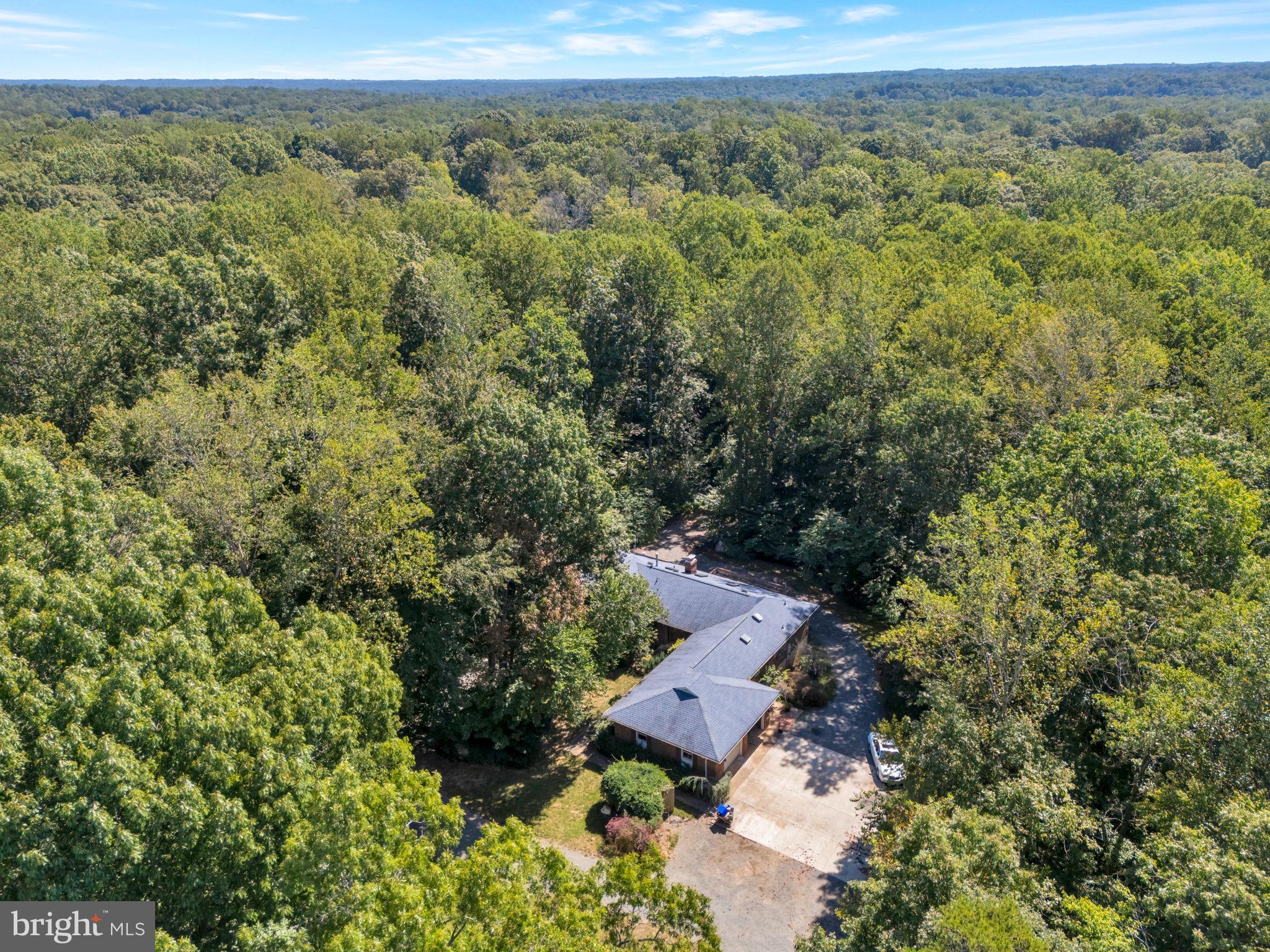 11079 NEWOOD DRIVE